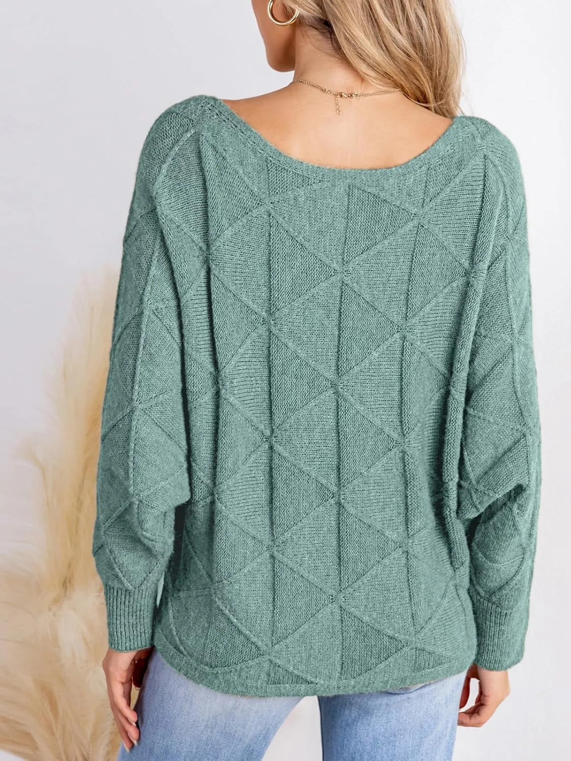 CUPSHE Womens Casual Boat Neck Sweaters Fall 2024 Soft Long Batwing Sleeve Pullover Jumper Tops Knit Outfits