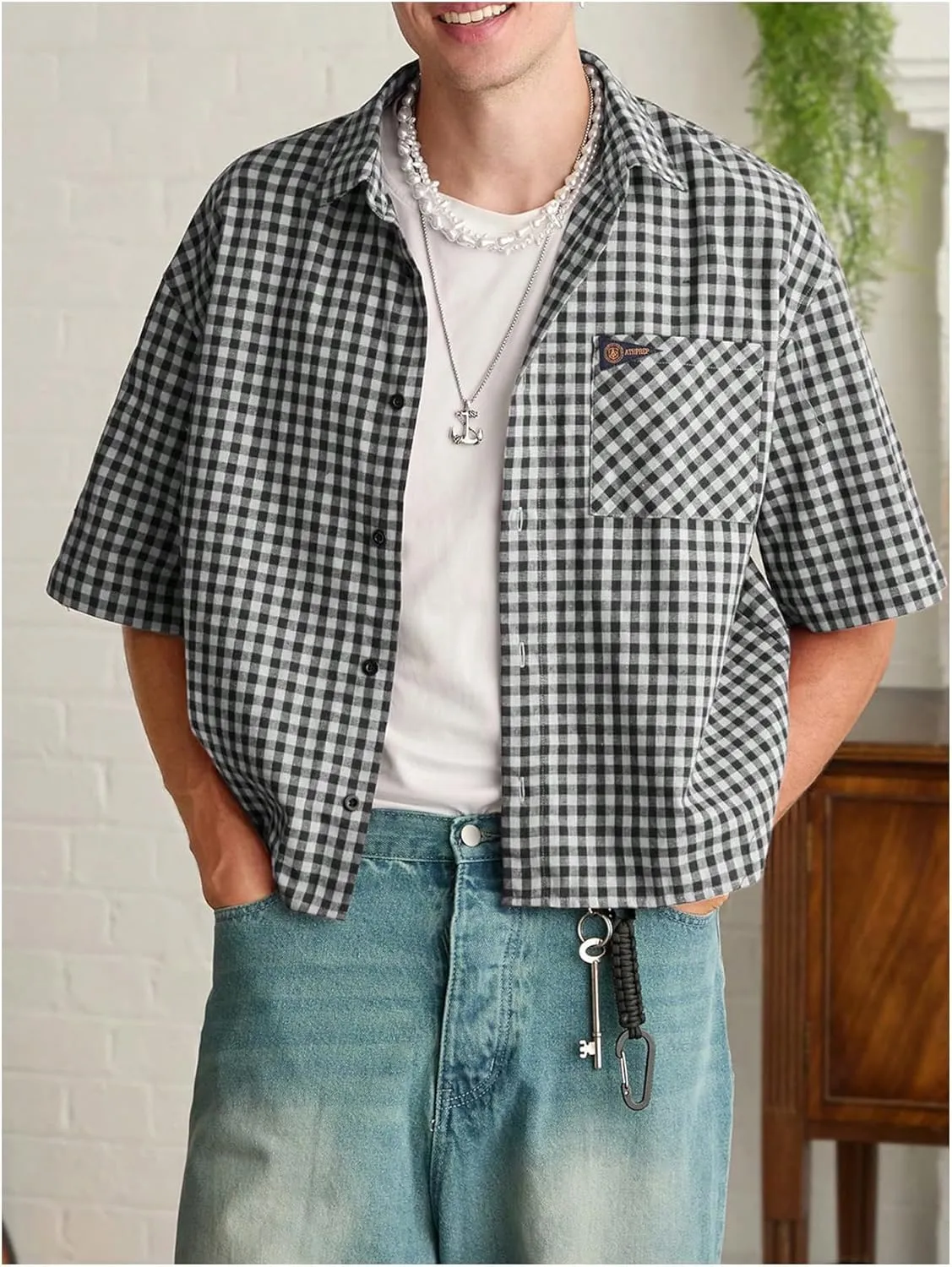 SHENHE Men's Plaid Button Down Short Sleeve Shirt Loose Fit Casual Shirt with Chest Pocket
