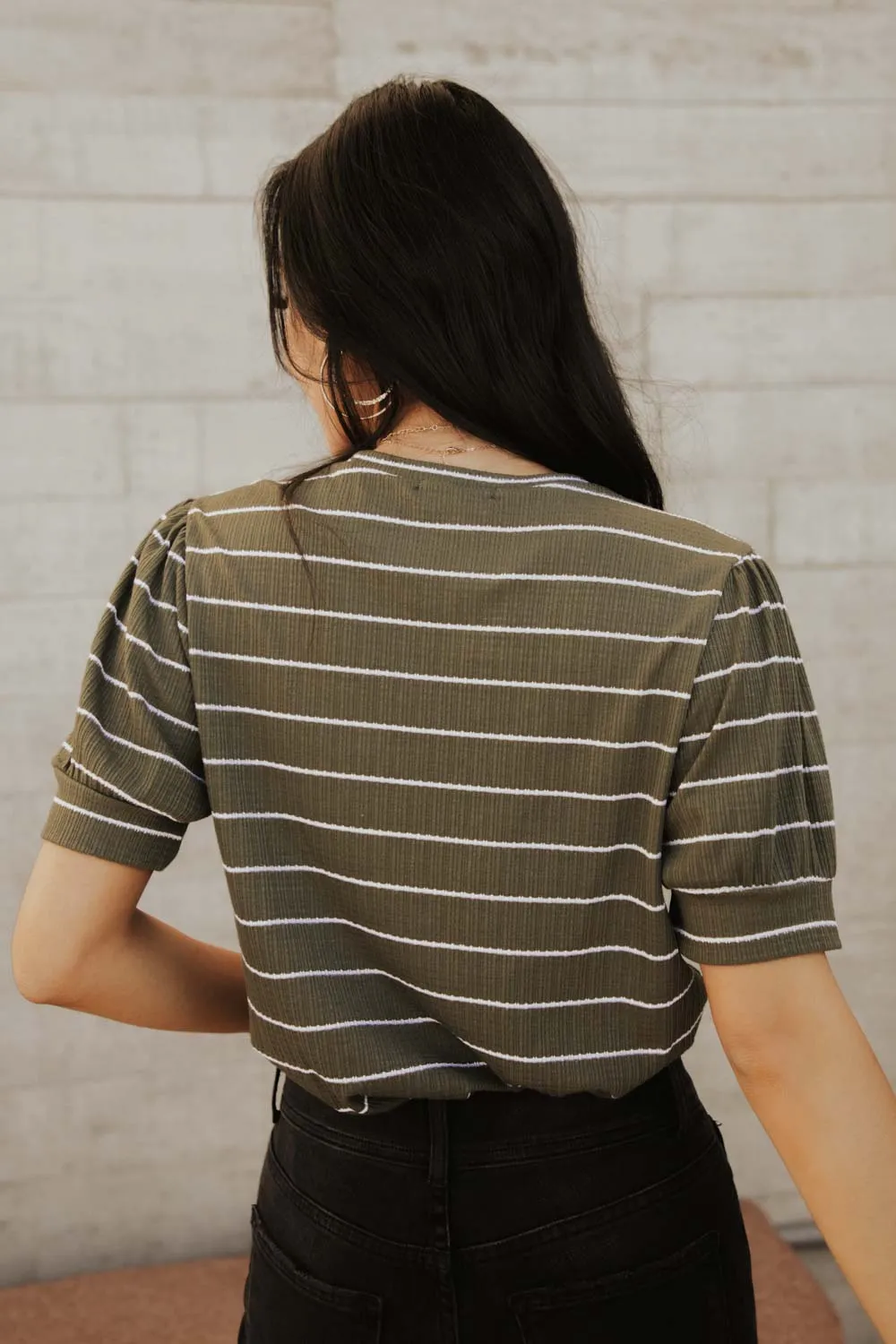 Striped Puff Sleeve Tee in Olive Green