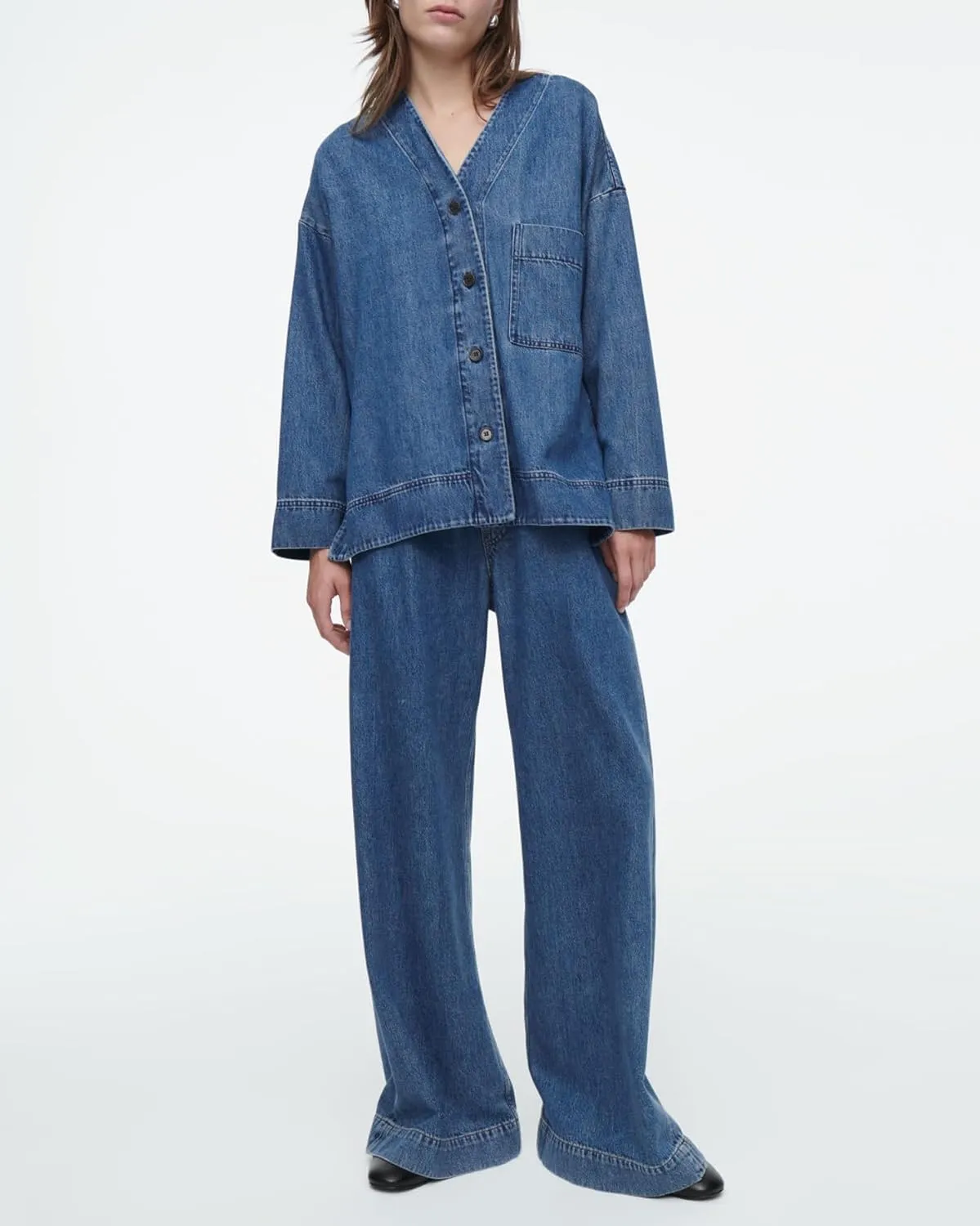 Women's V Neck Button Down Casual Jean Jacket Boyfriend Oversized Long Sleeve Split Denim Jacket